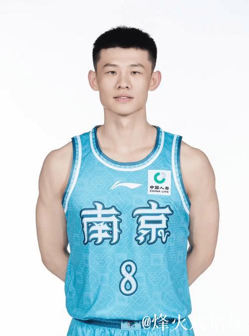 王岚嵚单场命中5记三分，追平个人纪录